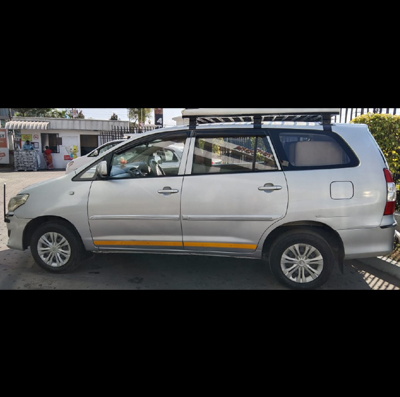 99 car rentals- Toyota Innova Crysta2